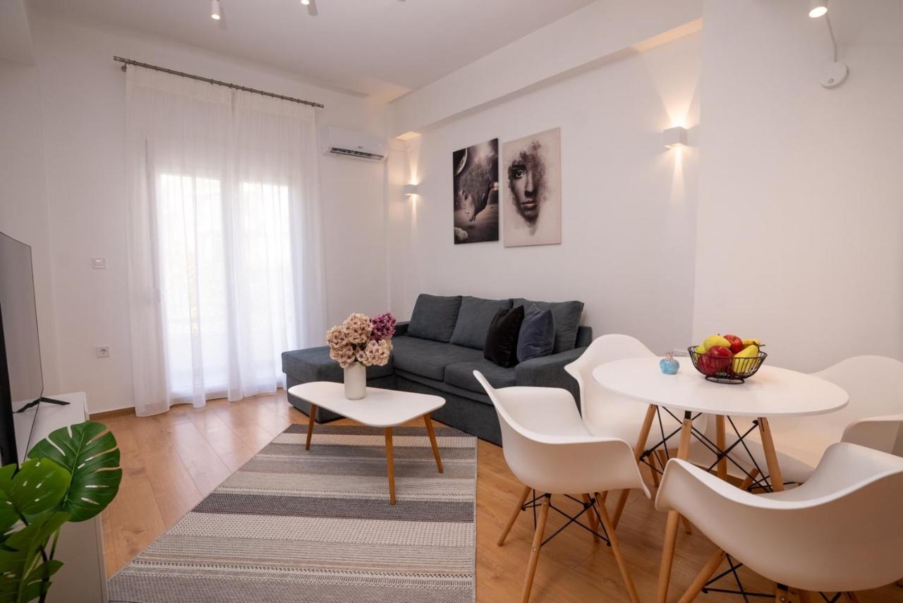 Lovely Apartment In The Heart Of Thessaloniki Center Exterior photo