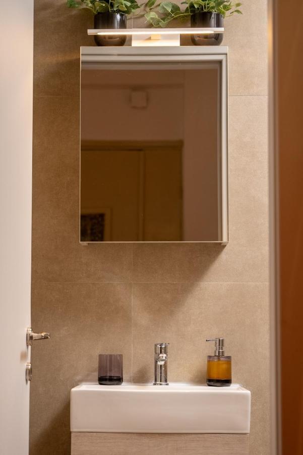 Lovely Apartment In The Heart Of Thessaloniki Center Exterior photo